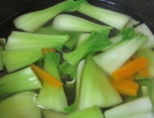 青梗菜のスープ　調理②