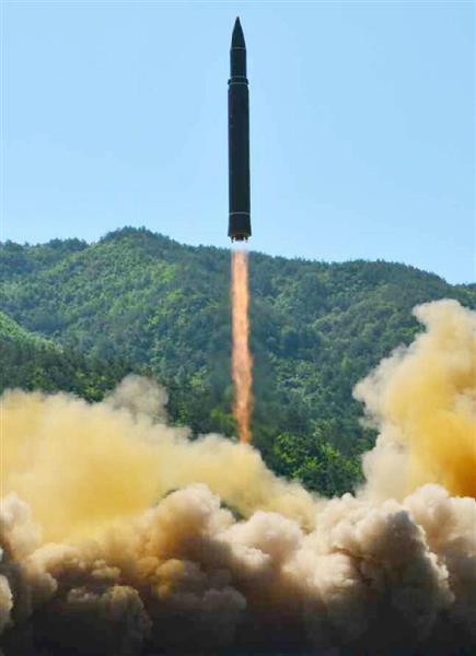 金正恩 北朝鮮 ICBM 弾道ミサイル 火星14型 核