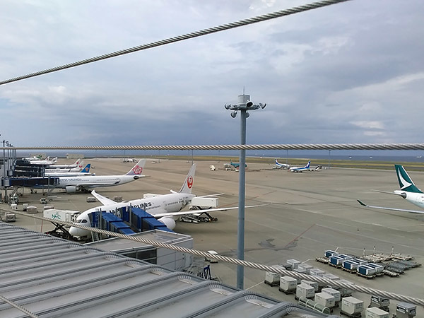 airport2.jpg
