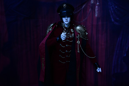 「帝都物語」の加藤保憲としてお迎えした、Ringdoll、Dracula-Style Bの正装。