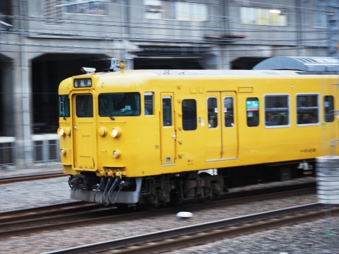 JR 山陽本線 113系 電車　B-11編成【岡山駅】